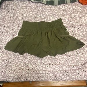 Free People Get Your Flirt On Shorts Small Olive Green